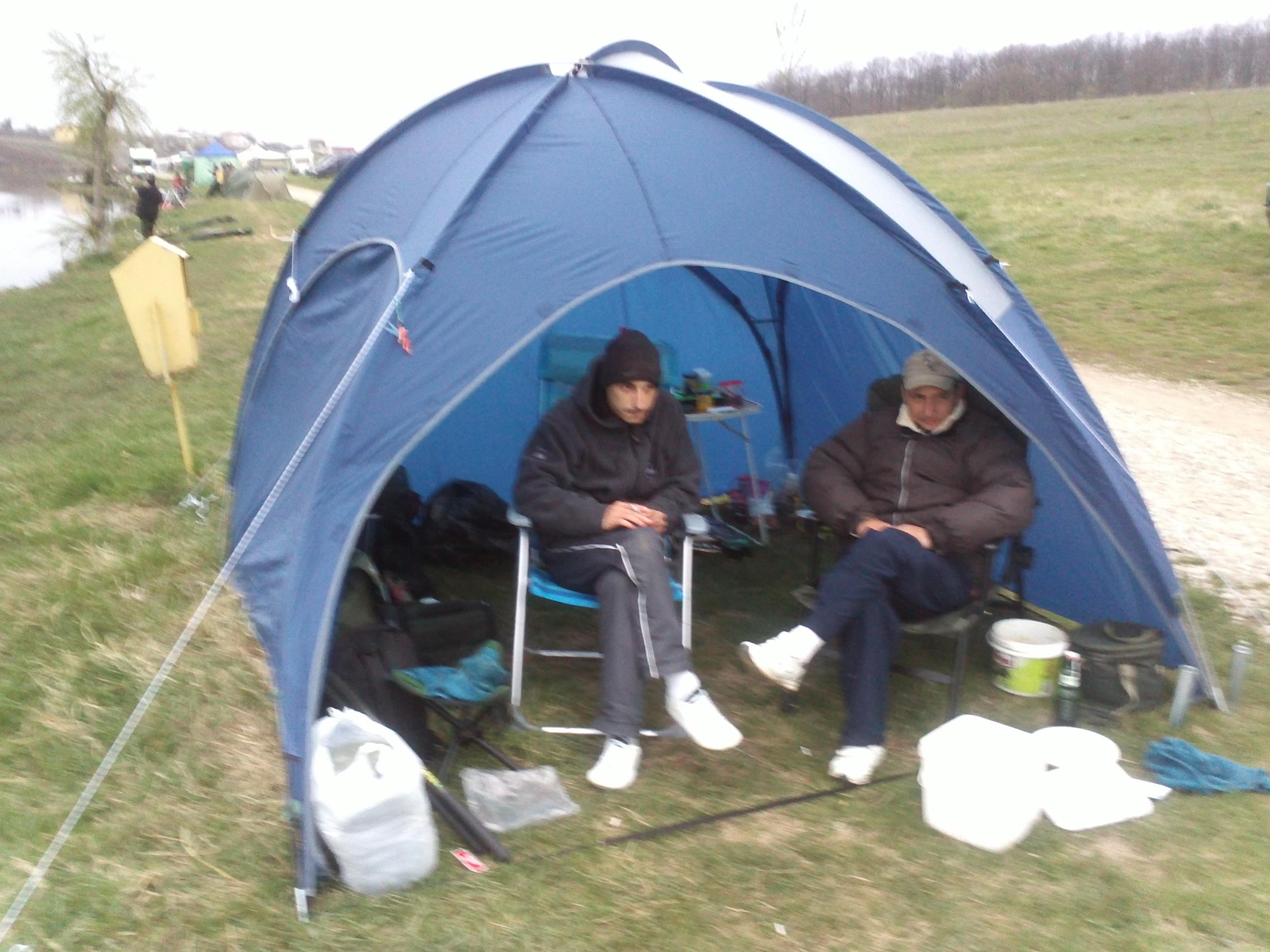 ceva pesti prinsi de mine - 082.jpg